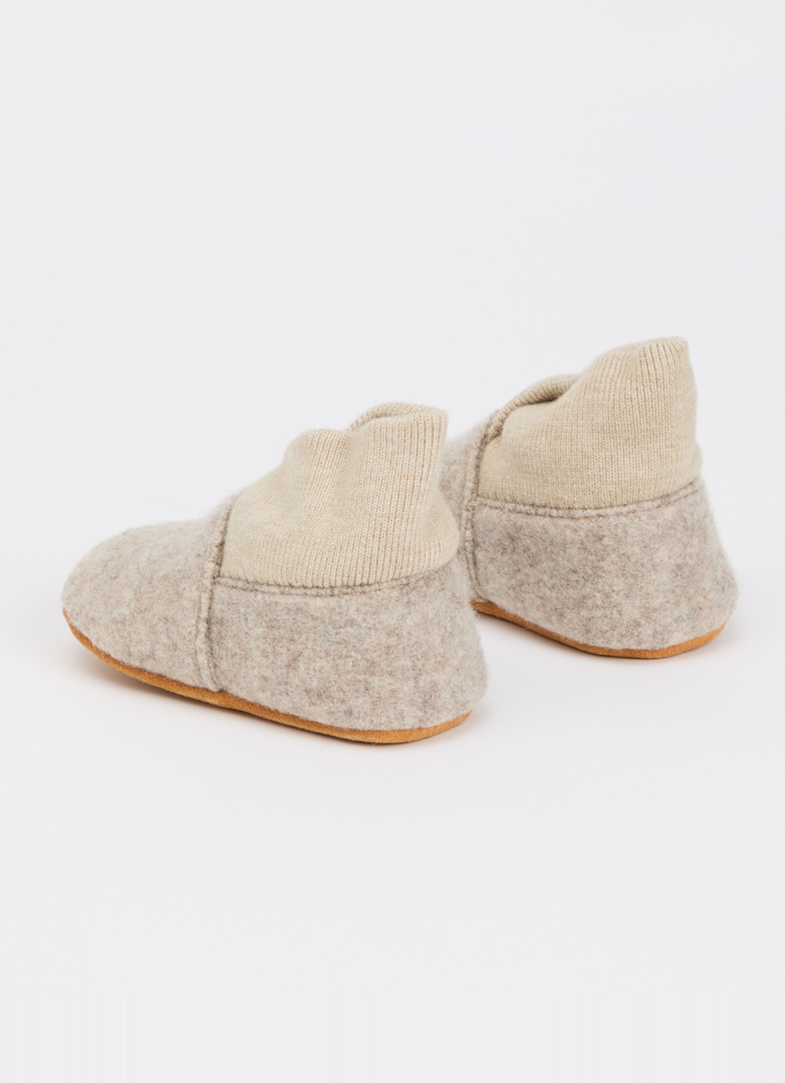 EN FANT Babyslofje van wol - achterkant 3 beige