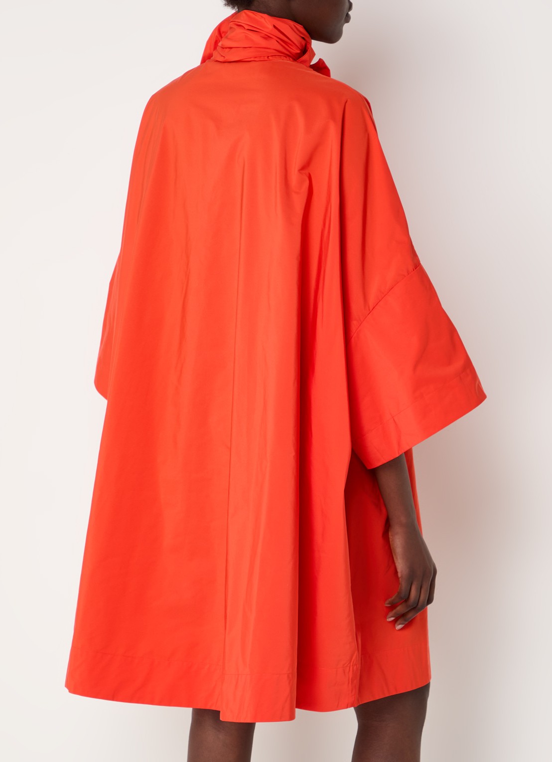 Essentiel Antwerp Greezer midi jurk met sjaalkraag - achterkant 4 rood