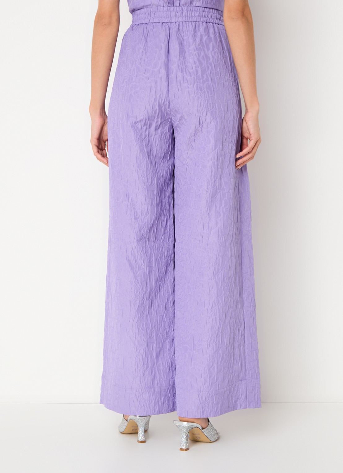 Essentiel Antwerp High waist wide fit broek met jacquard dessin - achterkant 4 paars