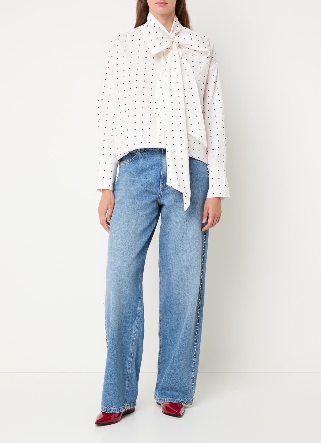 Essentiel Antwerp Imoverit blouse met stippenprint - voorkant 4 wit