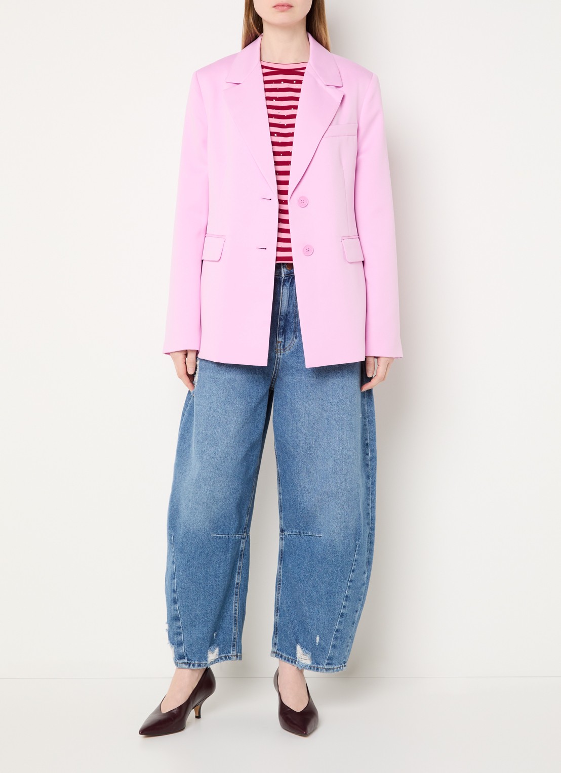 Essentiel Antwerp Jazer blazer met klepzakken - voorkant 2 roze