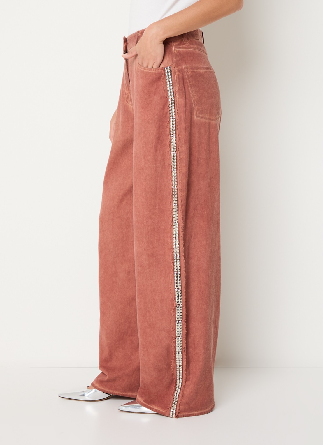 Essentiel Antwerp Jeeper high waist straight fit jeans met gekleurde wassing - detail 2 roestbruin
