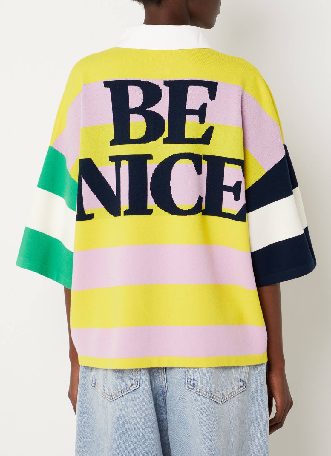Essentiel Antwerp Jice polo met front- en backprint - detail 3 geel