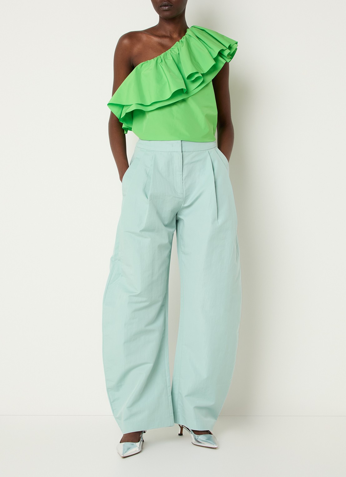 Essentiel Antwerp Jude high waist balloon fit broek met steekzakken - voorkant 3 aquablauw