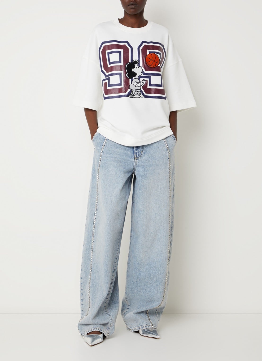 Essentiel Antwerp Jumpi sweater met front- en backprint - voorkant 2 wit