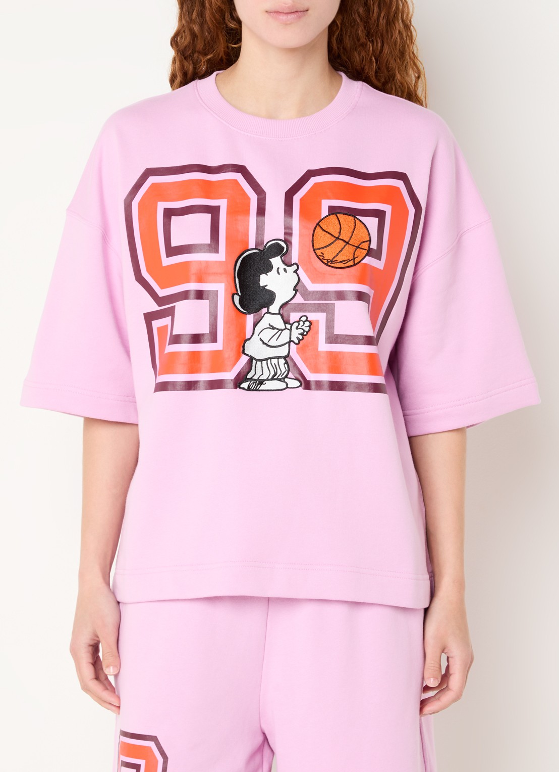 Essentiel Antwerp Jumpi sweater met front- en backprint - detail 2 donkerrood