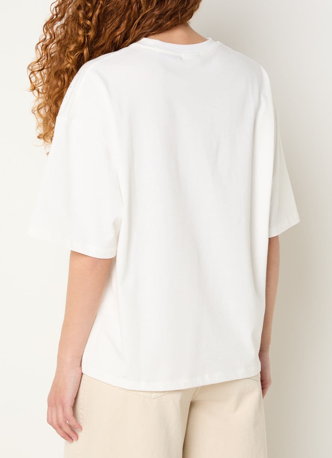 Essentiel Antwerp Junki T-shirt met strass en print - achterkant gebroken wit