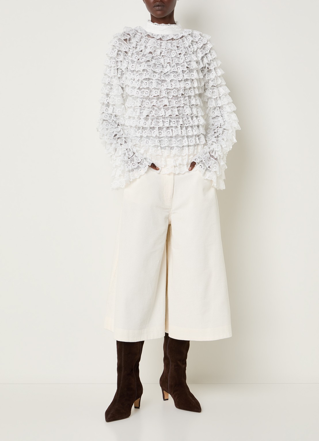 Essentiel Antwerp Kashvi semi-transparante top van mesh - voorkant 2 wit
