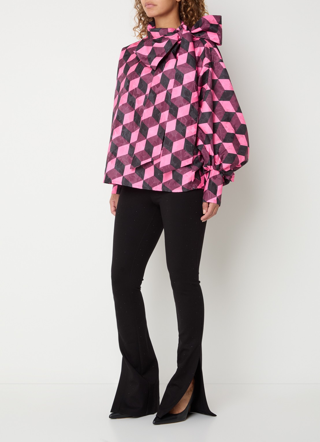 Essentiel Antwerp Kastar high waist flared broek met pailletten - voorkant 4 zwart