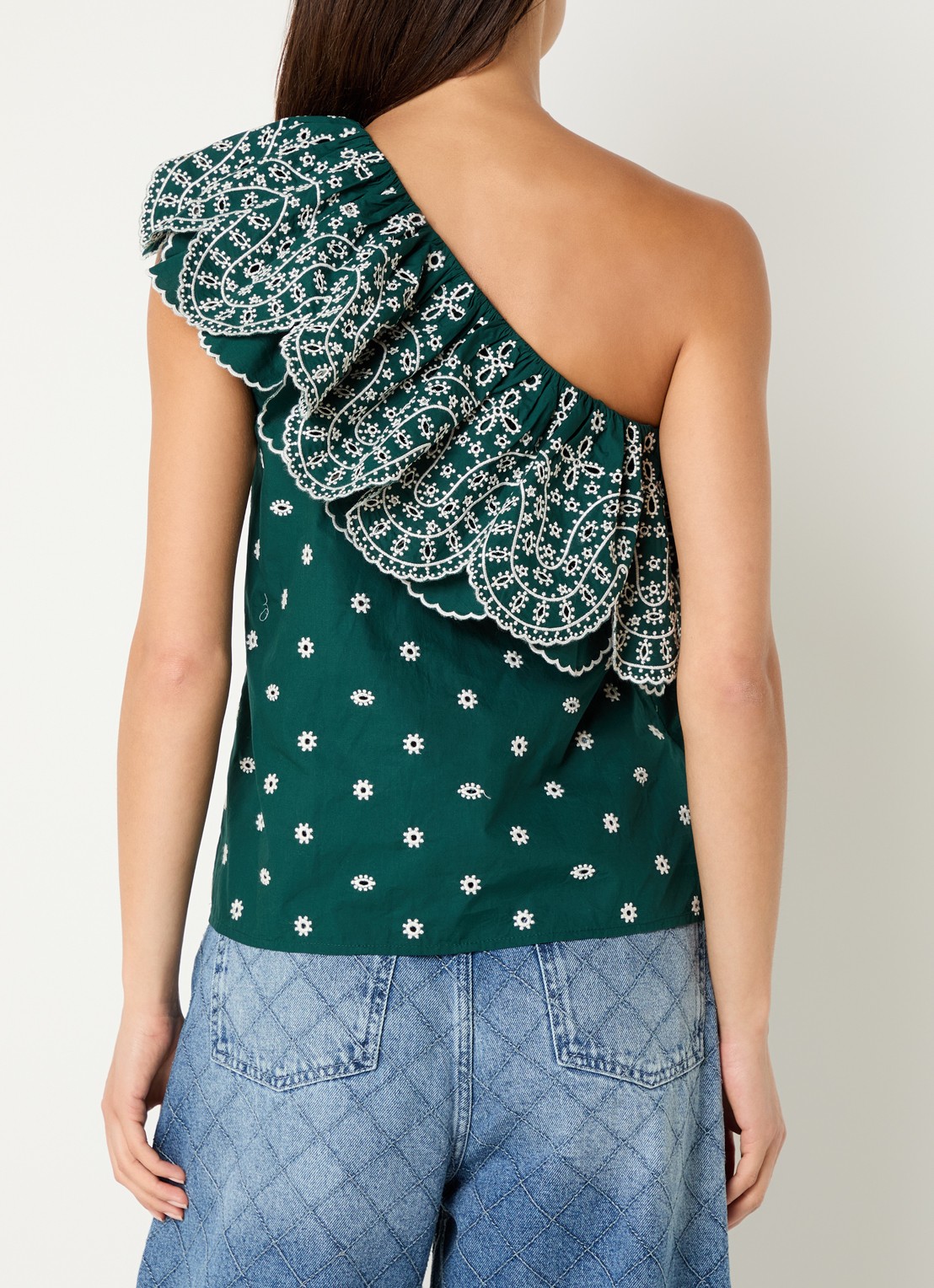 Essentiel Antwerp Kathscallop one shoulder top met ruches en broderie - achterkant 4 donkergroen