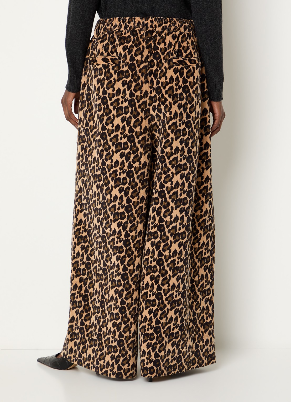 Essentiel Antwerp Kelly low waist wide fit broek met panterprint - achterkant 4 camel