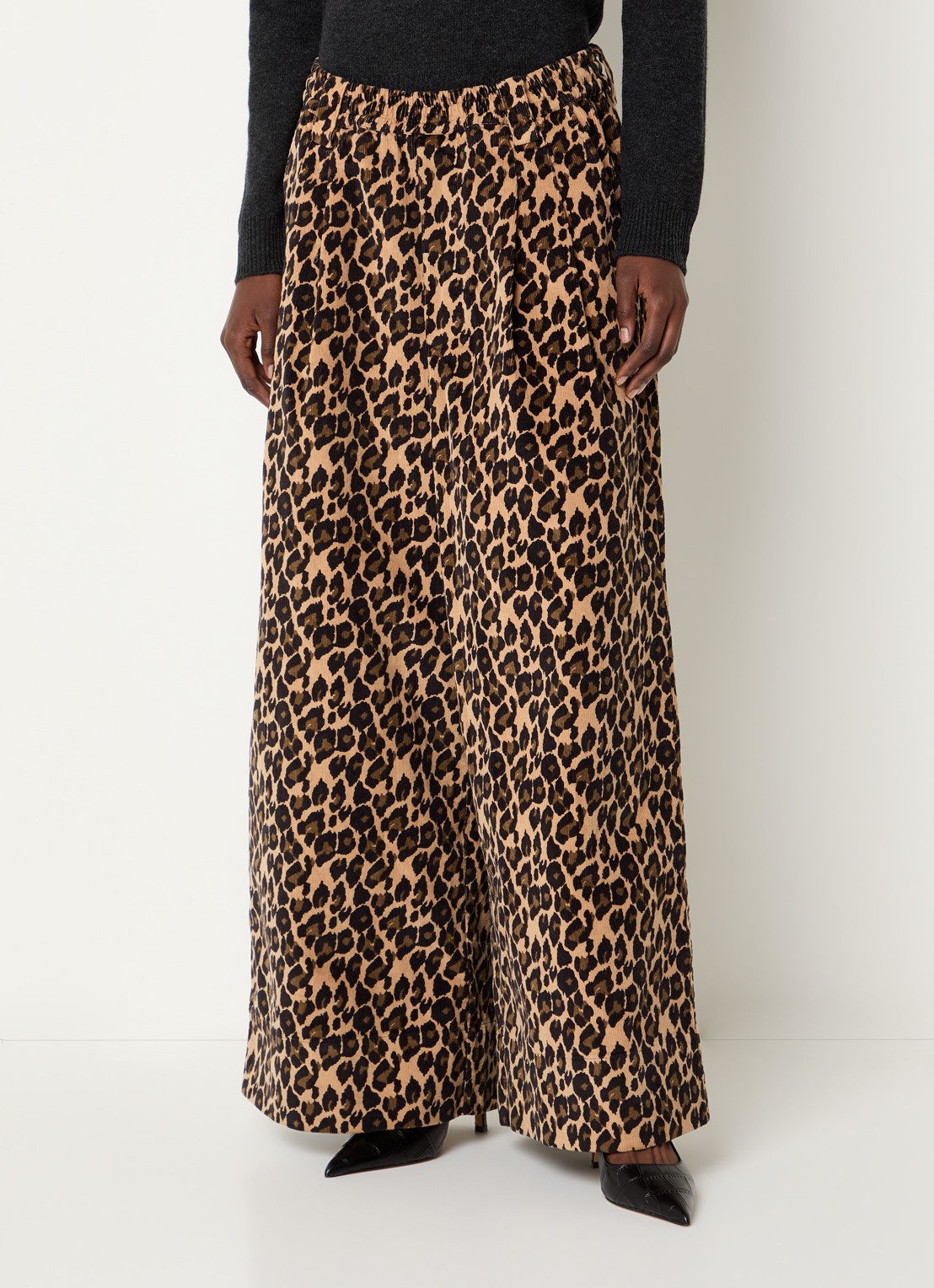 Essentiel Antwerp Kelly low waist wide fit broek met panterprint - detail camel