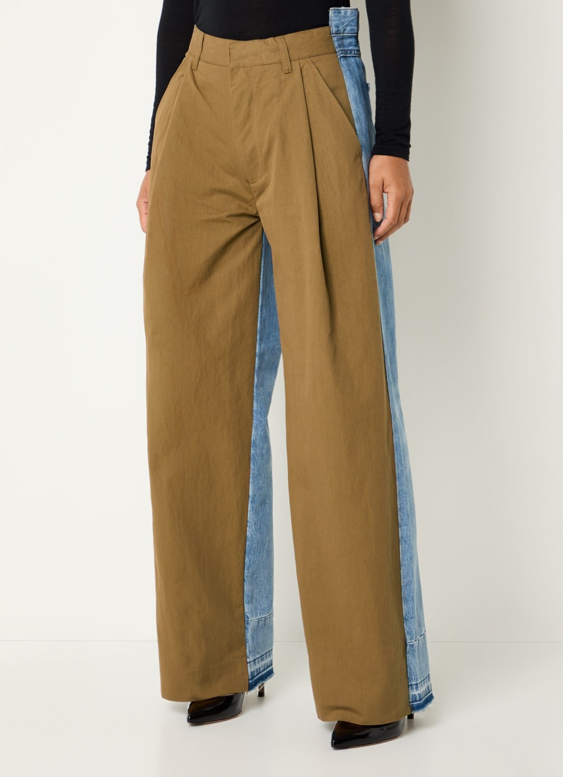 Essentiel Antwerp Krisp high waist wide fit broek met details van denim en steekzakken - detail 2 bruin