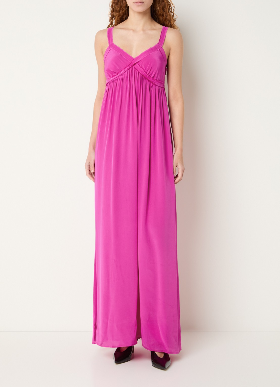 Essentiel Antwerp Maxi jurk met V-hals - detail 2 fuchsia