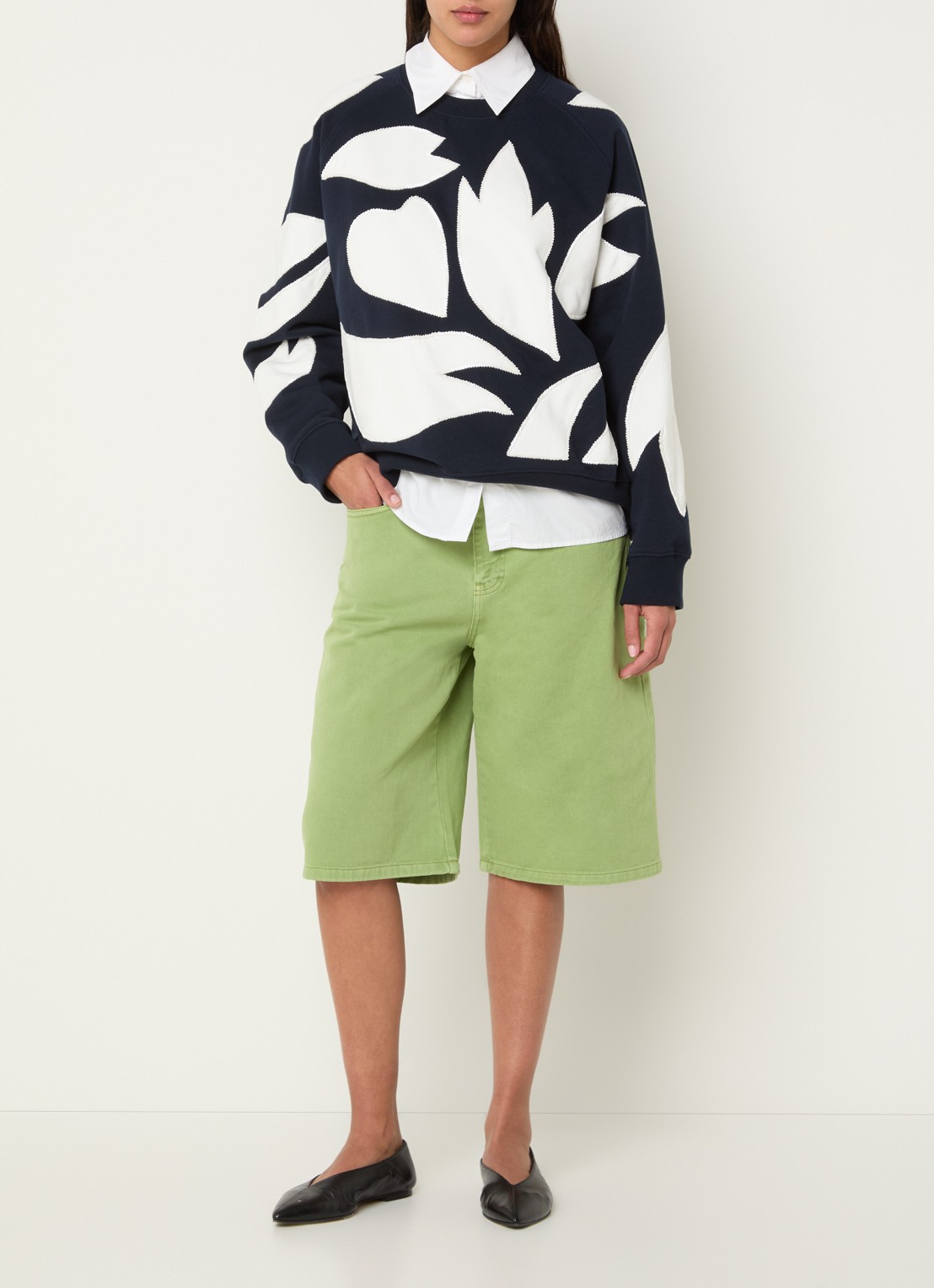 Essentiel Antwerp Sweater met print en strass - voorkant 3 donkerblauw