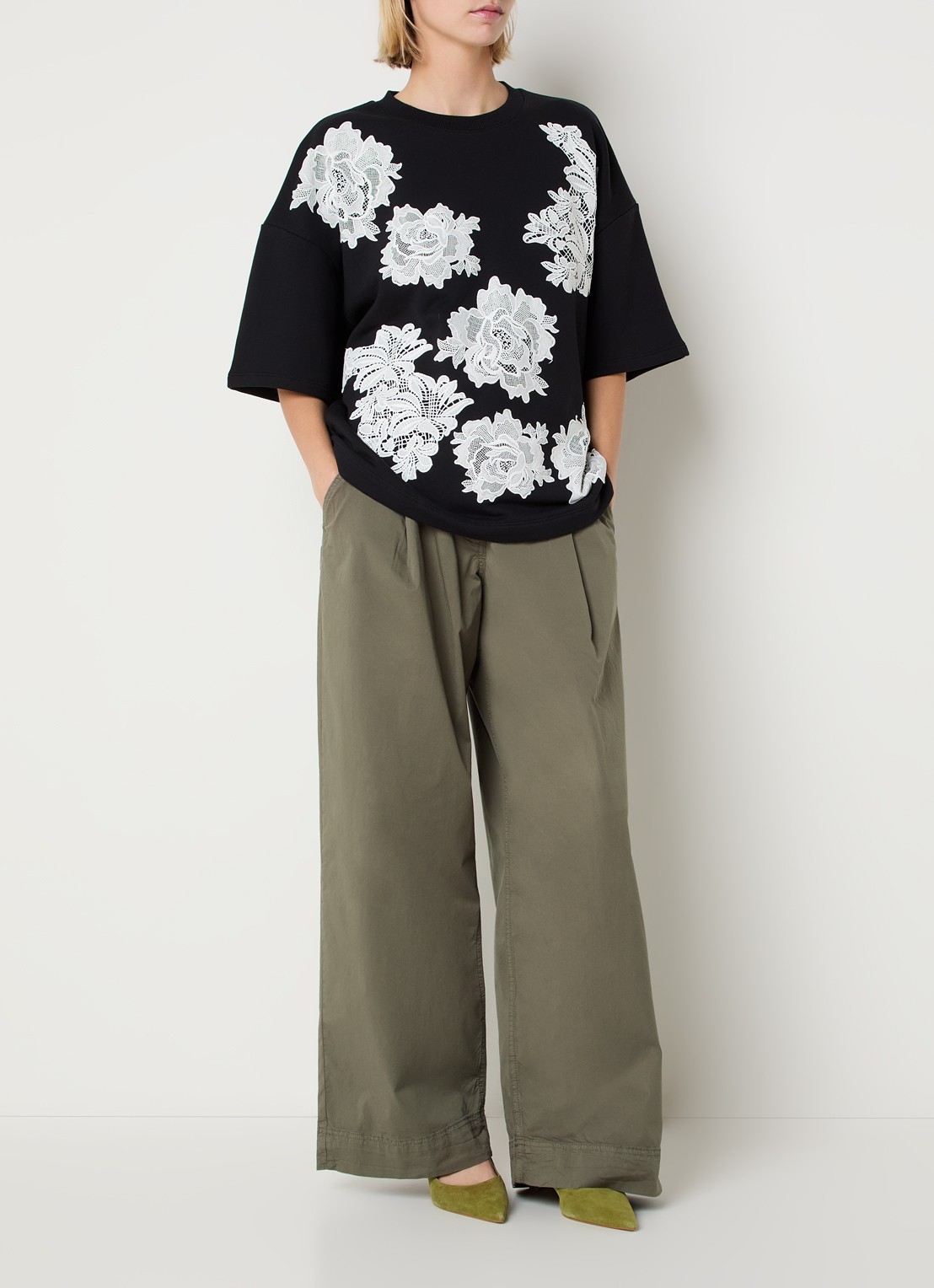 Essentiel Antwerp T-shirt met borduring - voorkant 3 donkerblauw