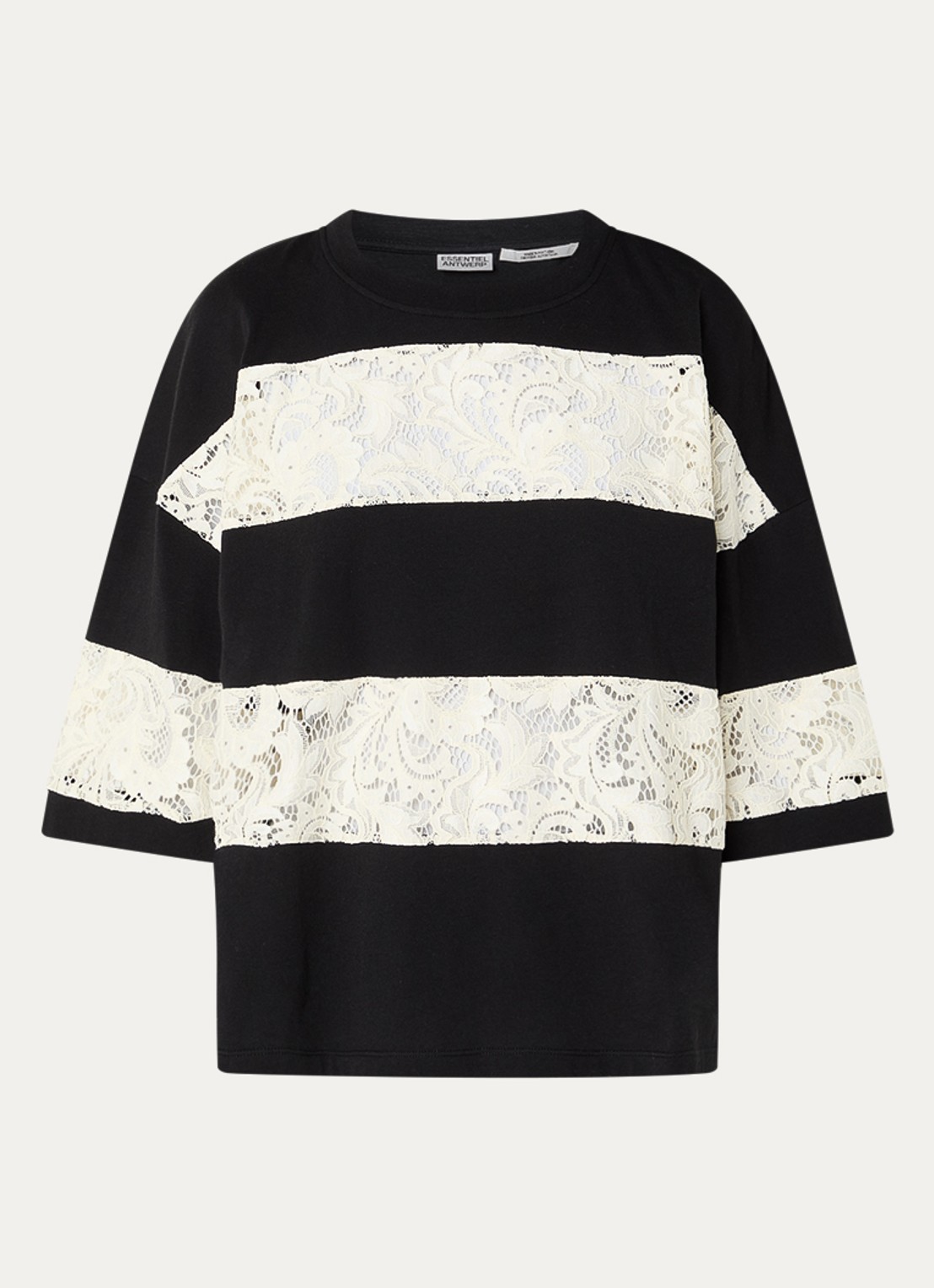 Essentiel Antwerp T-shirt met broderie - voorkant zwart