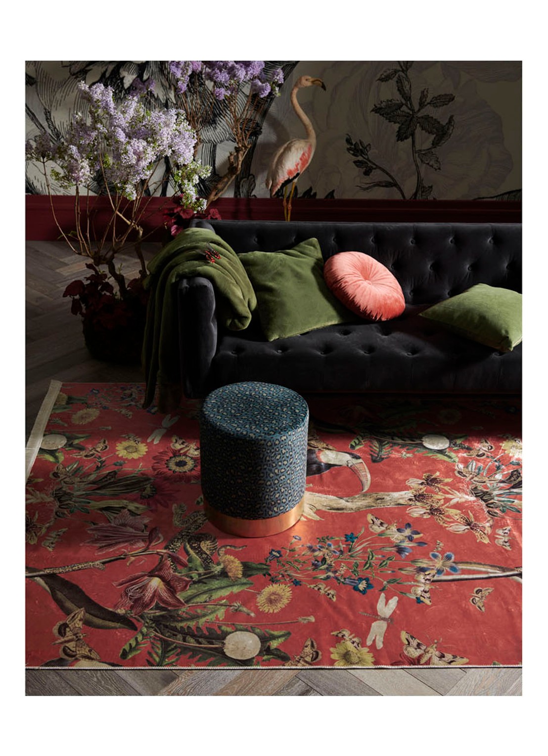 Essenza Airen vloerkleed met botanisch dessin  - voorkant 2 rood