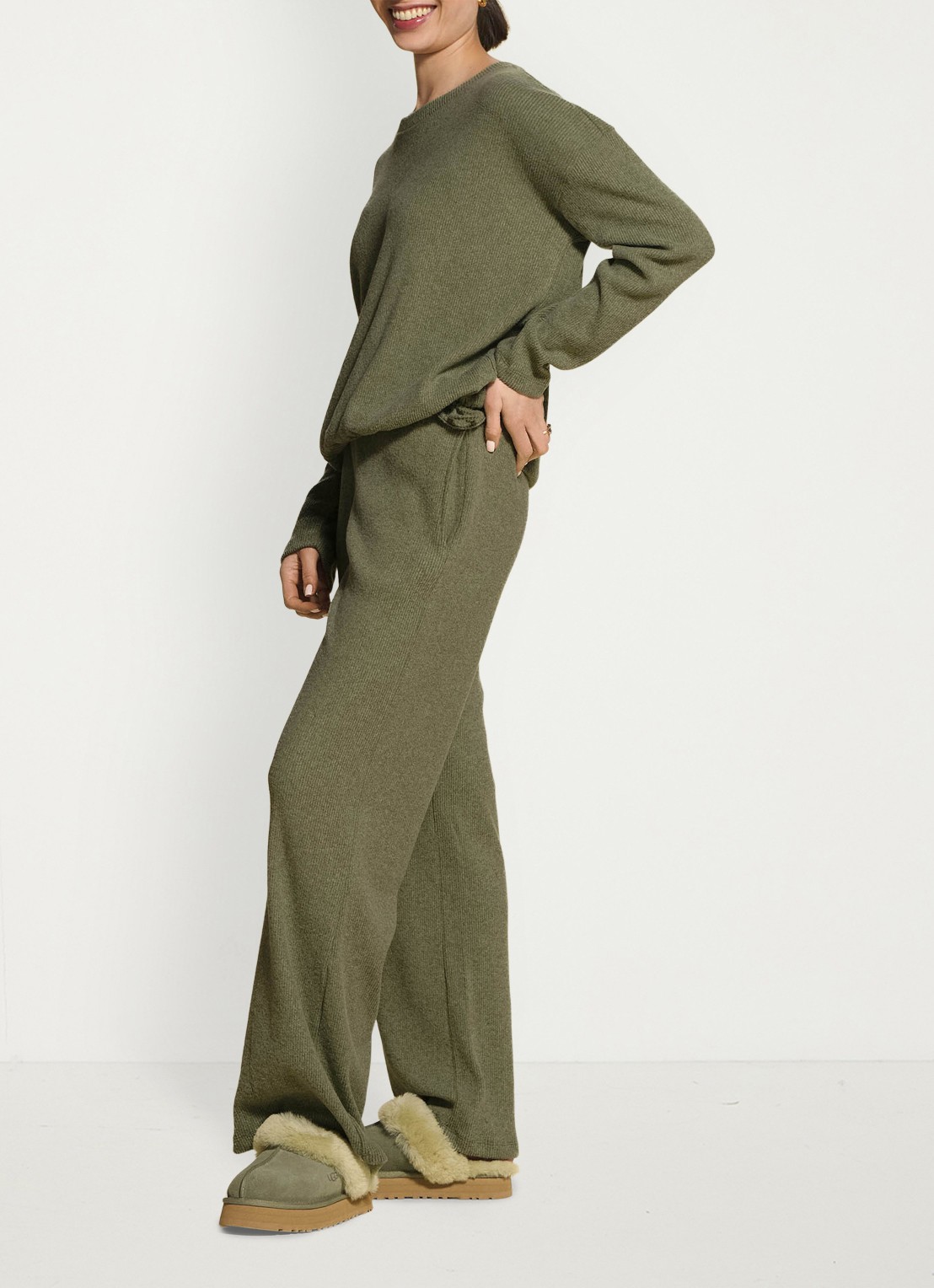 Essenza Dani loungebroek met gemeleerd dessin - detail 3 groen
