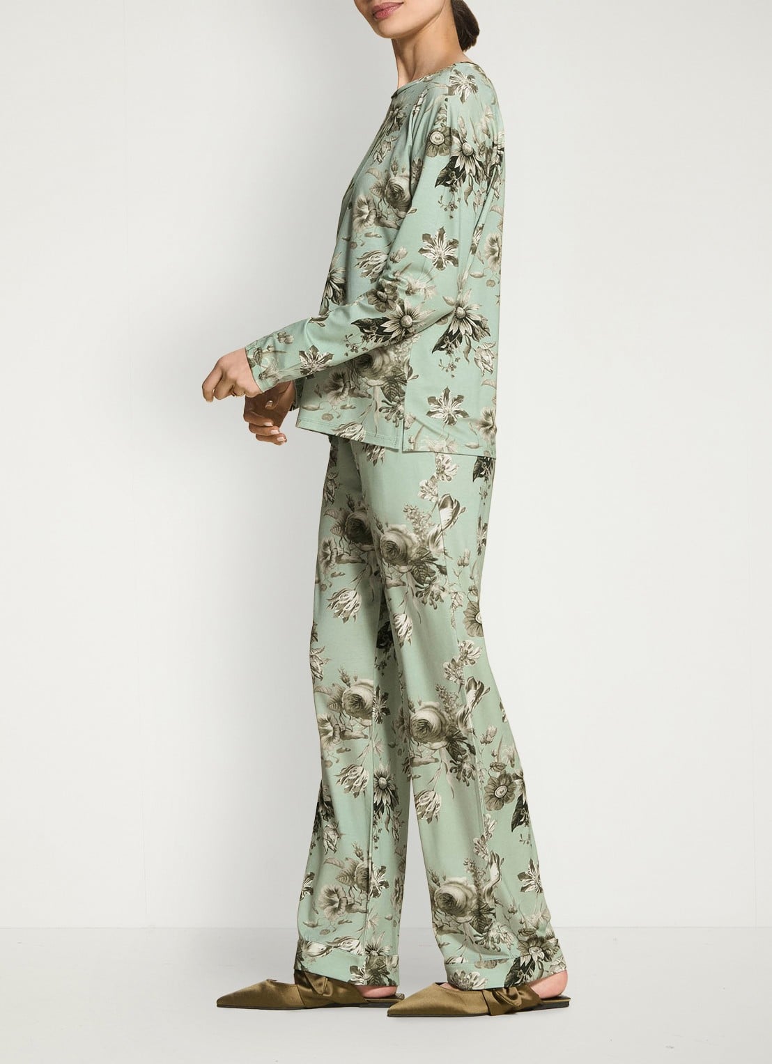 Essenza Denna Florean loungetop met bloemenprint - achterkant 3 groen