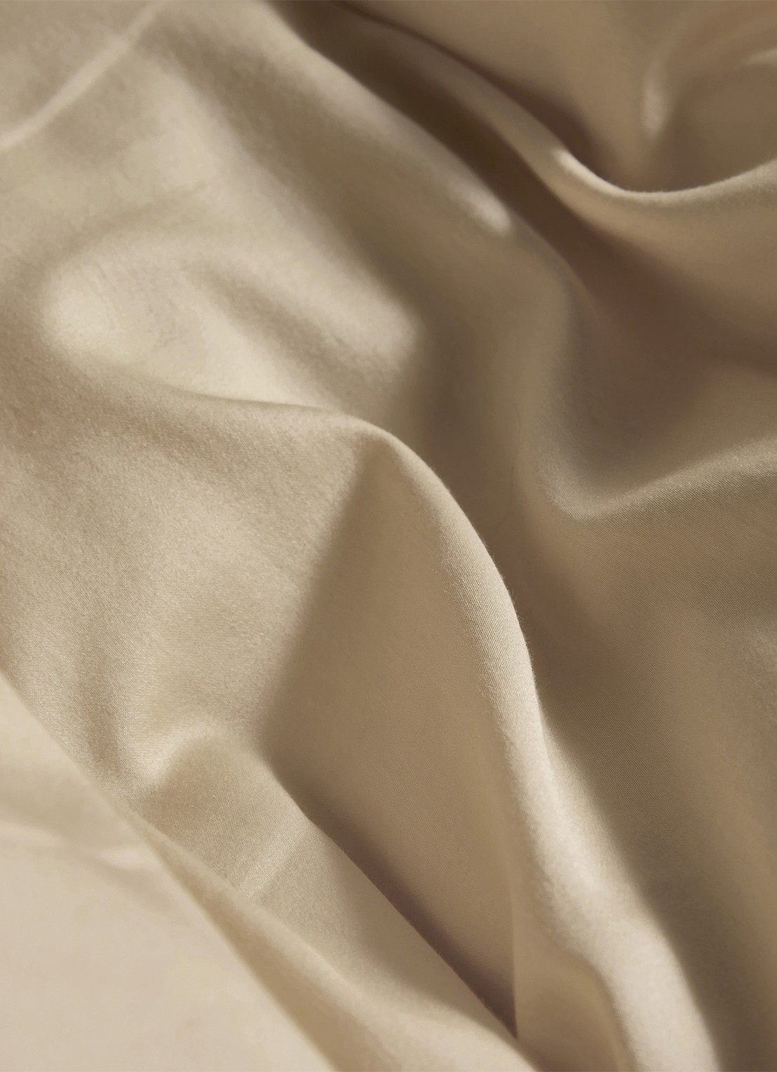 Essenza Minte dekbedovertrek van katoensatijn 300TC - inclusief kussensloop - detail 8 beige