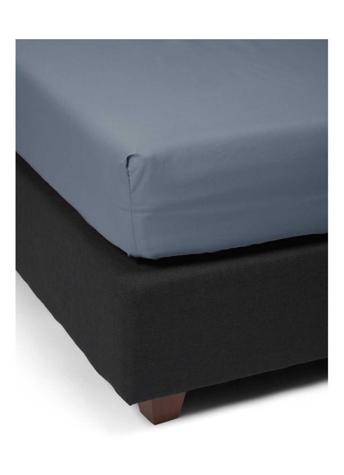 Essenza Minte hoeslaken van katoensatijn 300TC, hoekhoogte 35 cm - achterkant 8 jeans