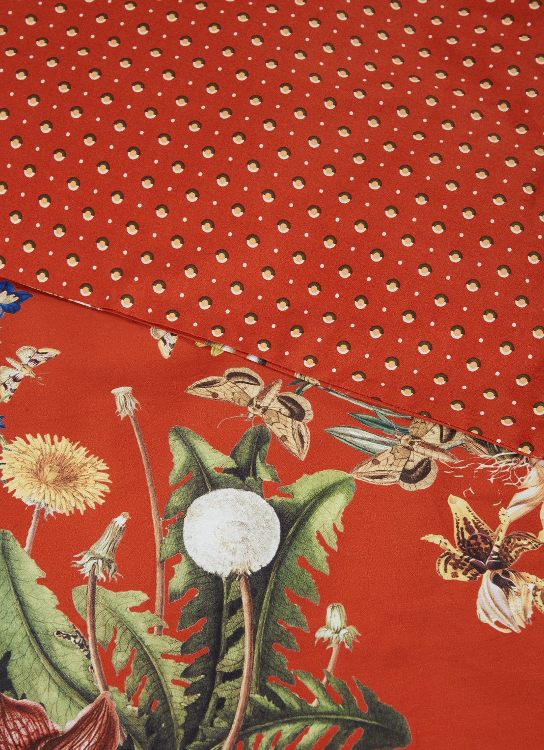 Essenza Premium Collection Airen katoensatijn dekbedovertrekset 300TC - inclusief kussenslopen - detail oranjerood