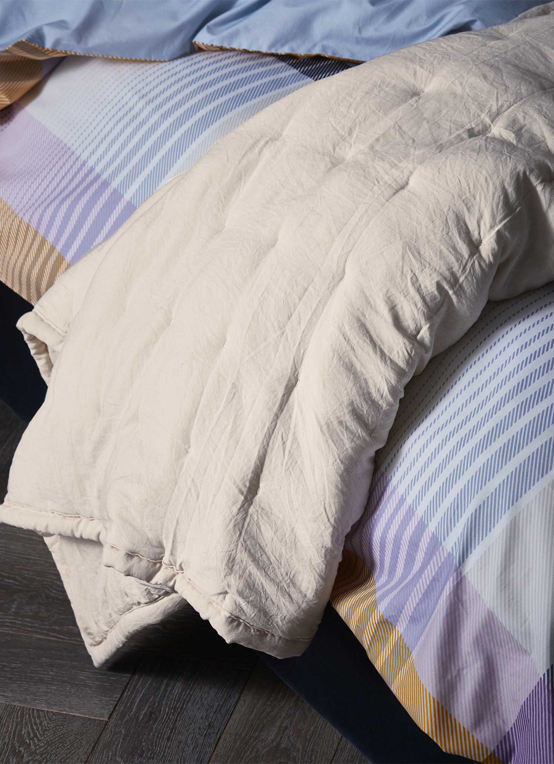 Essenza Ruth plaid 150 x 200 cm - voorkant 4 beige