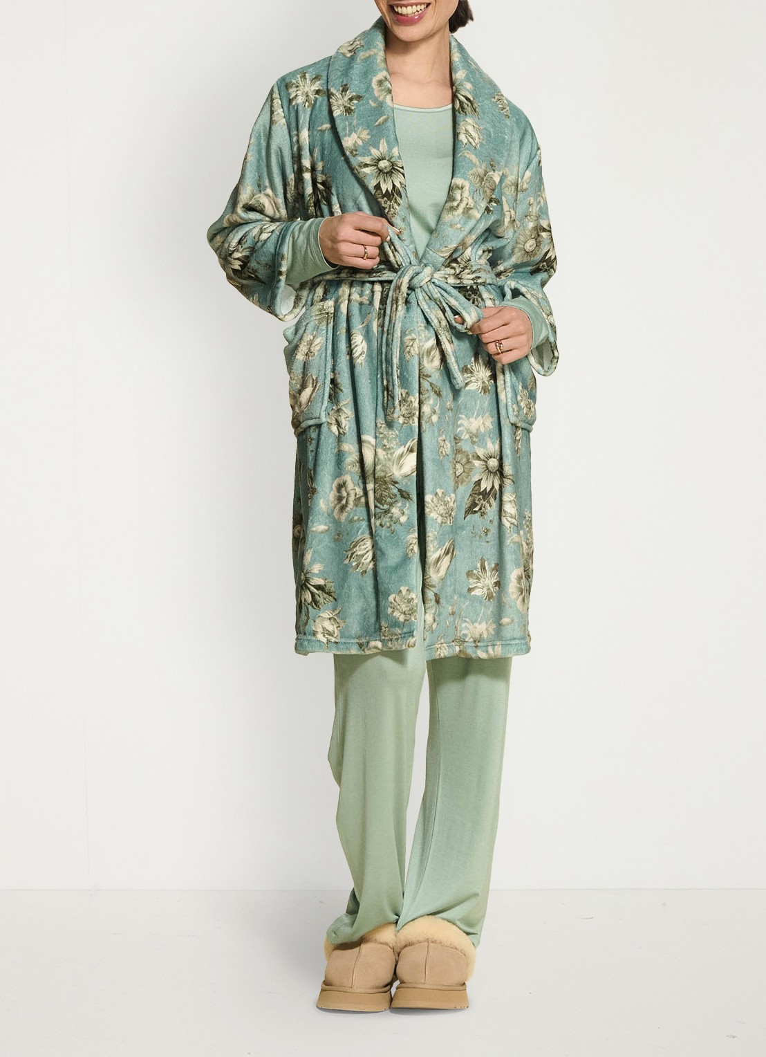 Essenza Steff Florean badjas met bloemenprint - voorkant 2 groen
