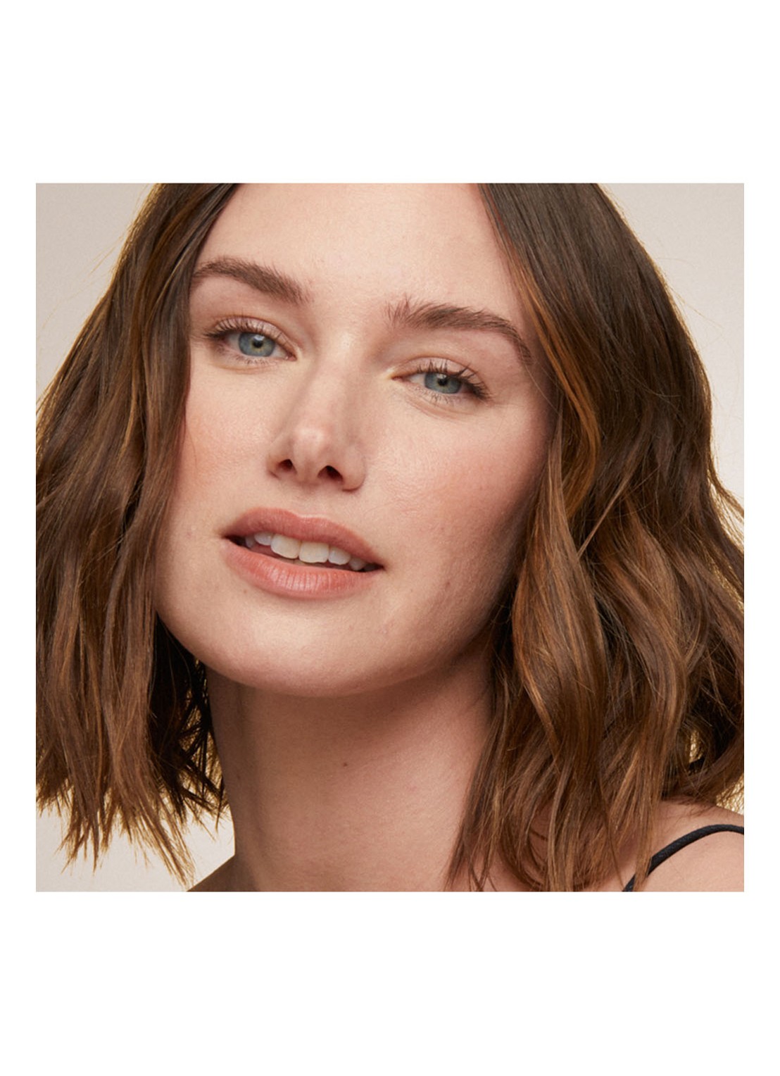 Estée Lauder Double Wear Sheer Long-Wear Makeup SPF 20 - foundation - detail 4 1c1 cool bone