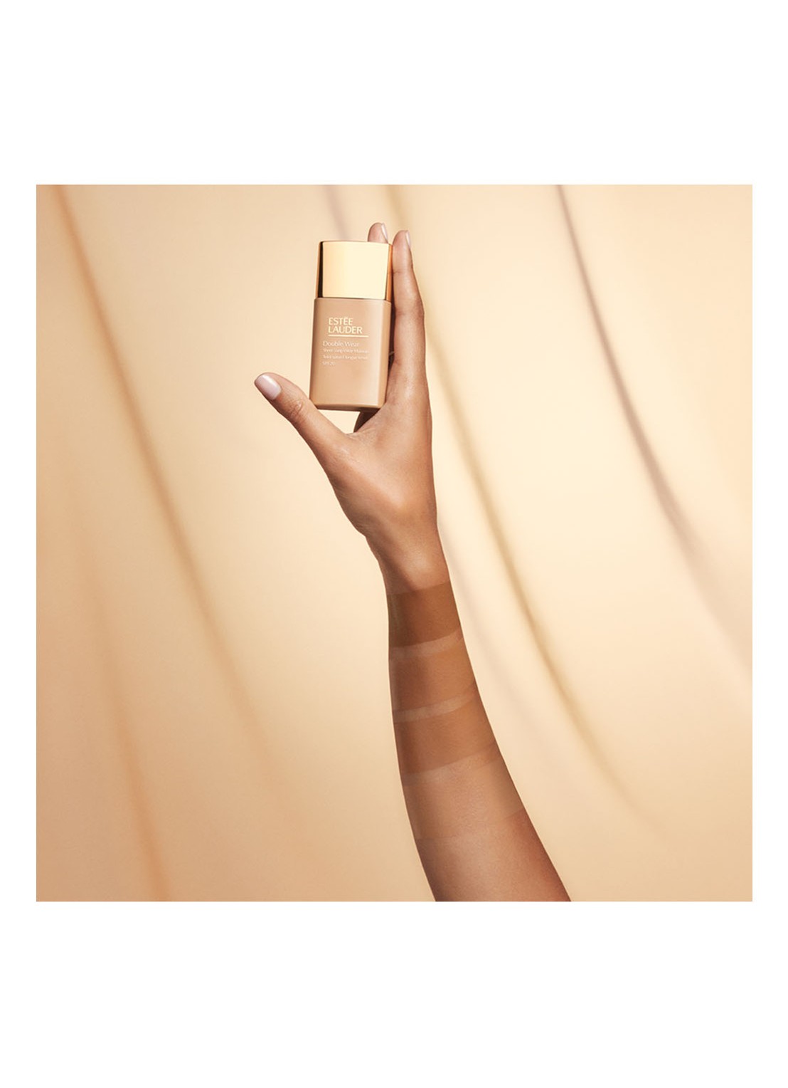 Estée Lauder Double Wear Sheer Long-Wear Makeup SPF 20 - foundation - detail 3 4n2