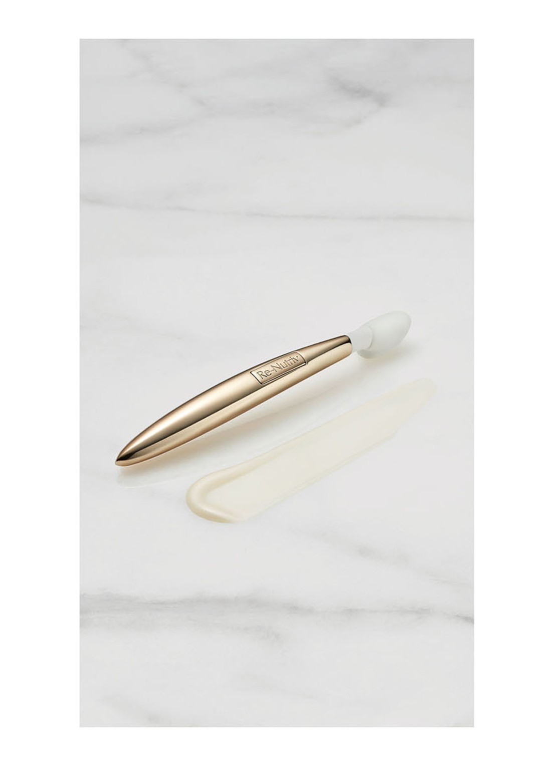 Estée Lauder Re-Nutriv Ultimate Diamond Transformative Eye Serum - oogserum - detail 3 undefined