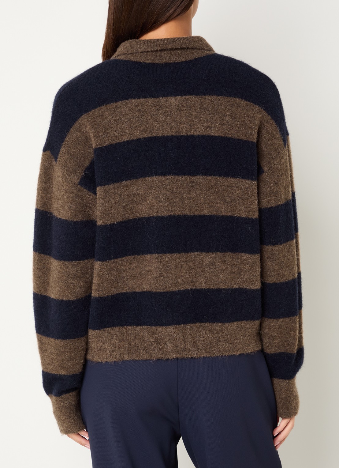 Expresso Fijngebreid vest in alpaca wolblend met streepprint - achterkant bruin