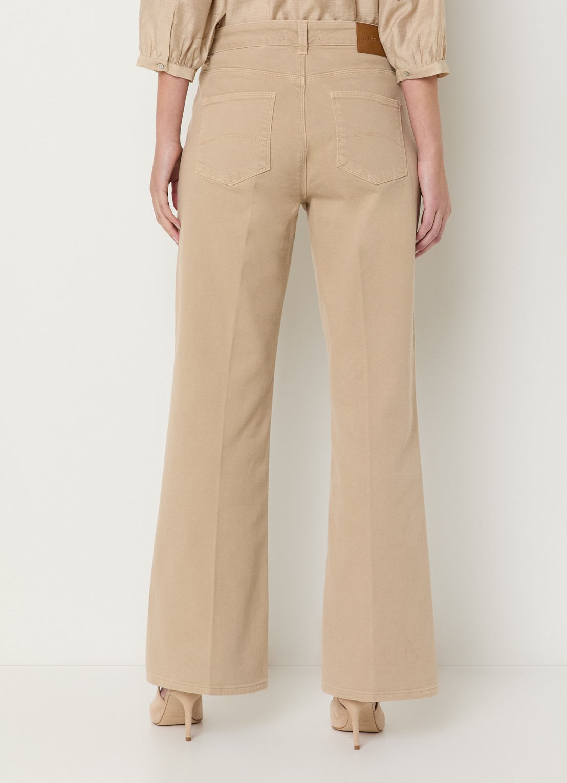 Expresso High waist flared fit chino met steekzakken - achterkant 2 beige