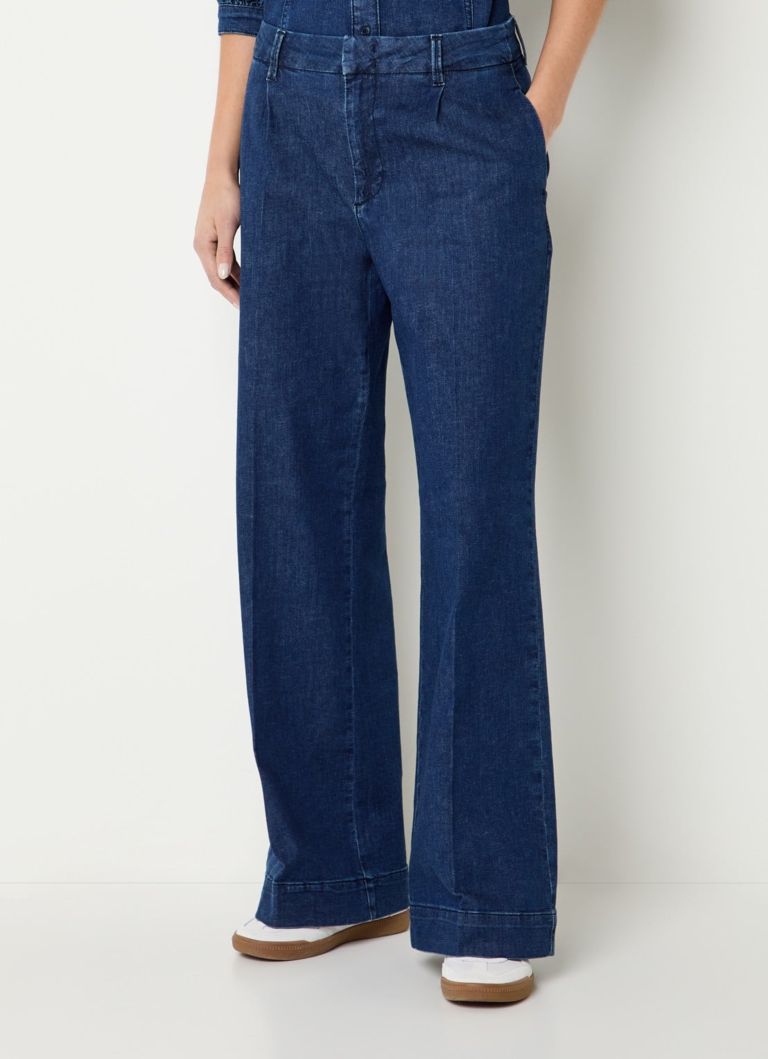 Expresso High waist flared jeans met donkere wassing - detail indigo