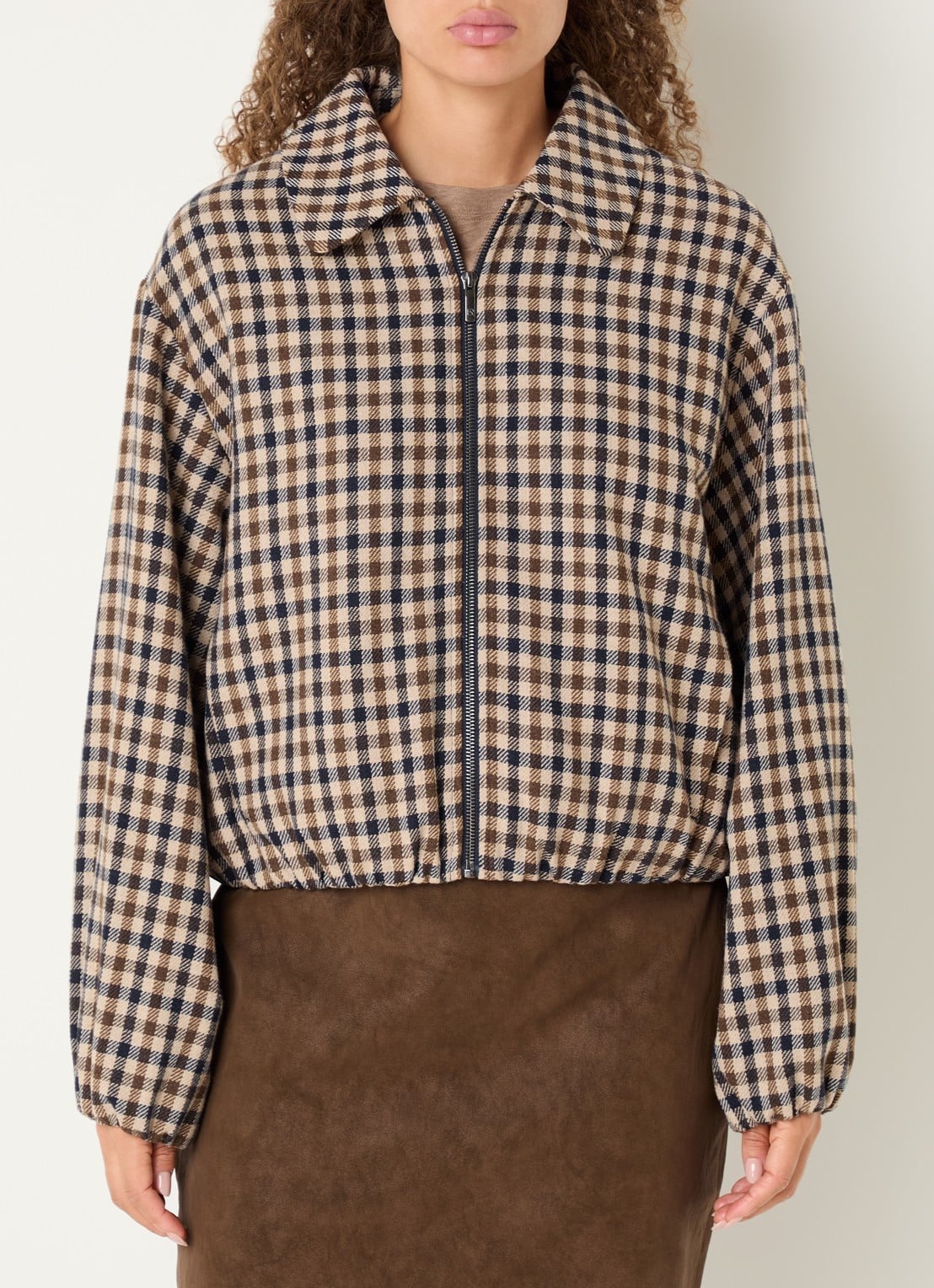 Expresso Jack met steekzakken en kraag - detail beige