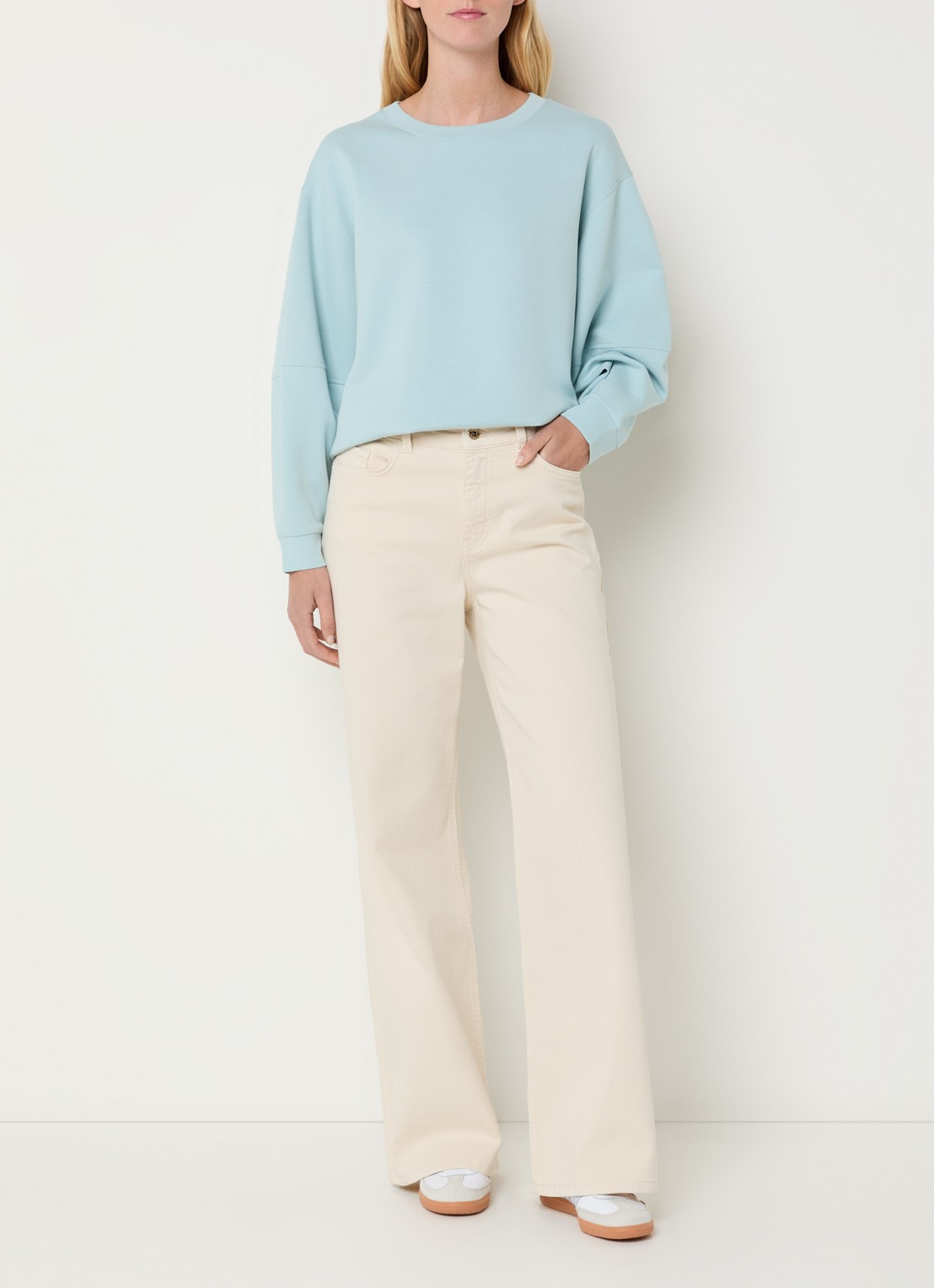 Expresso Sweater met ronde hals - voorkant 2 lichtblauw