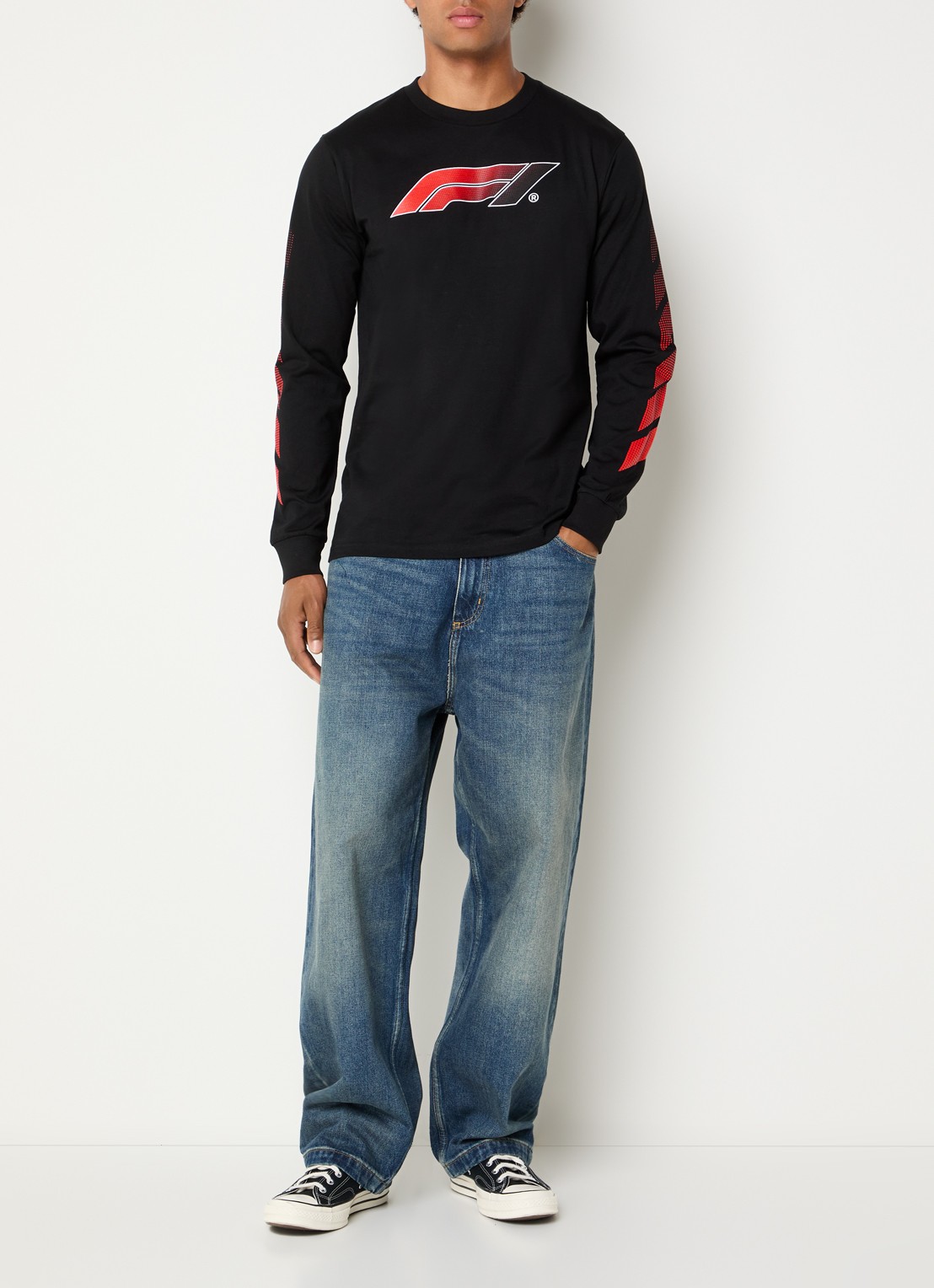 F1 Victory longsleeve met logo- en backprint - voorkant 4 zwart