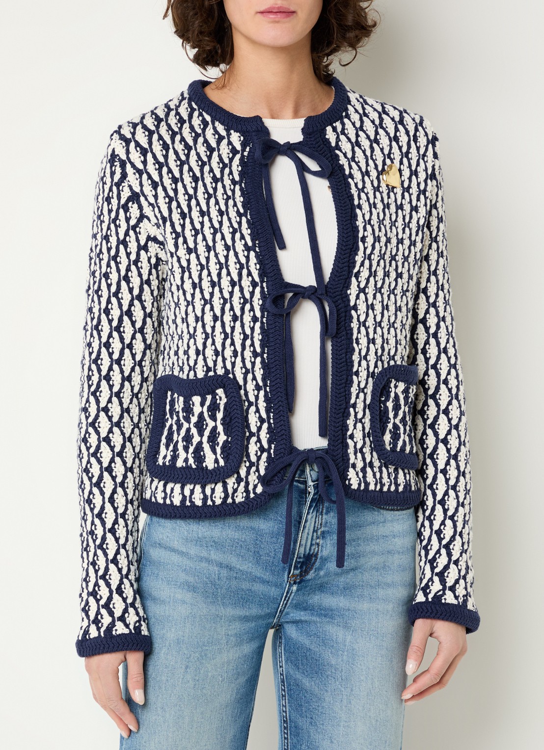 Fabienne Chapot Balou grofgebreid vest met opgestikte zakken - detail 2 donkerblauw