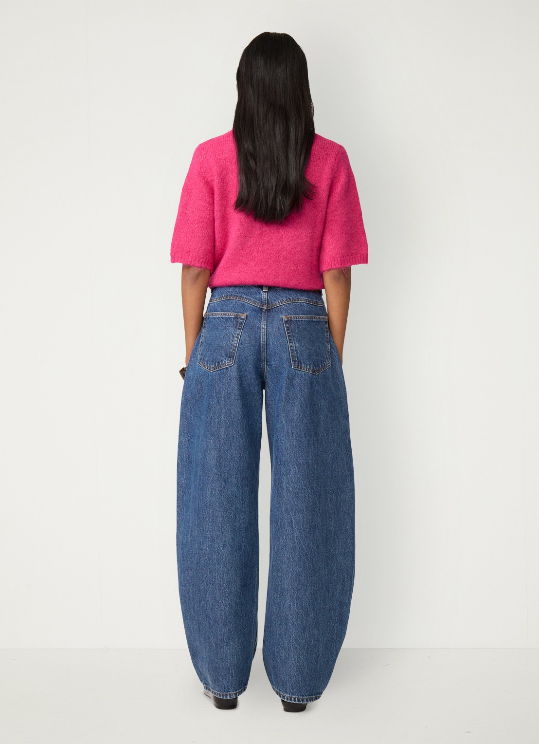 Fabienne Chapot Betty high waist barrel jeans met medium wassing - achterkant 5 denim