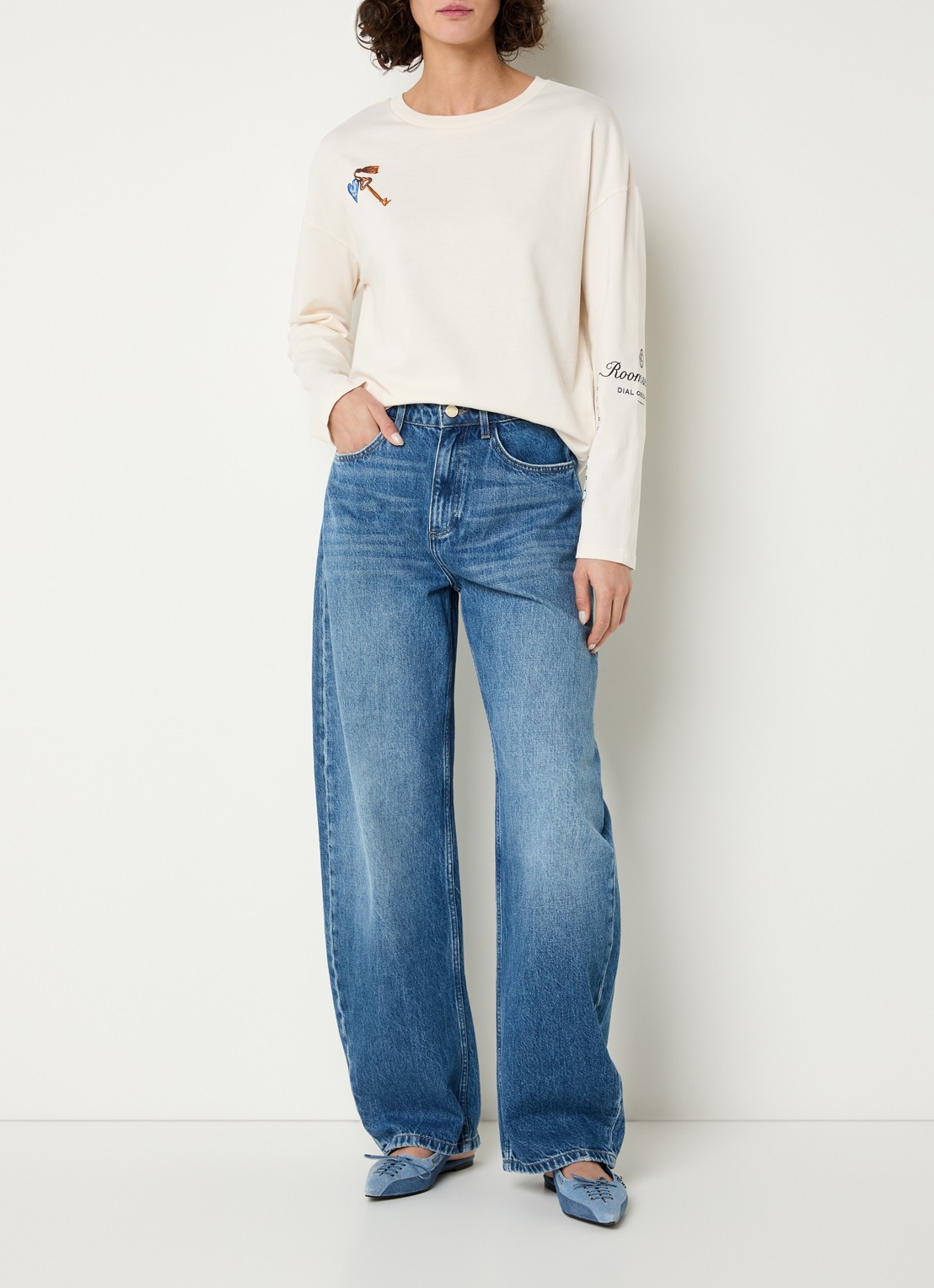 Fabienne Chapot Betty high waist loose fit jeans met medium wassing - voorkant 2 indigo