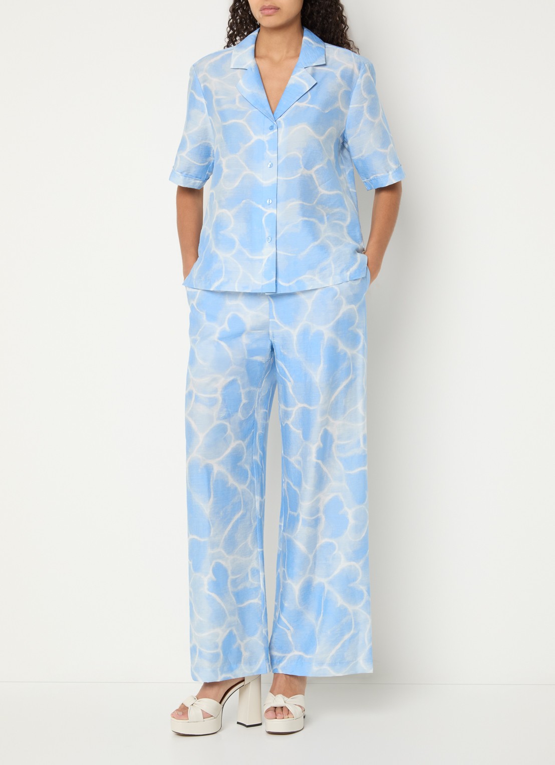 Fabienne Chapot Brock blouse in linnenblend met print - voorkant 3 lichtblauw