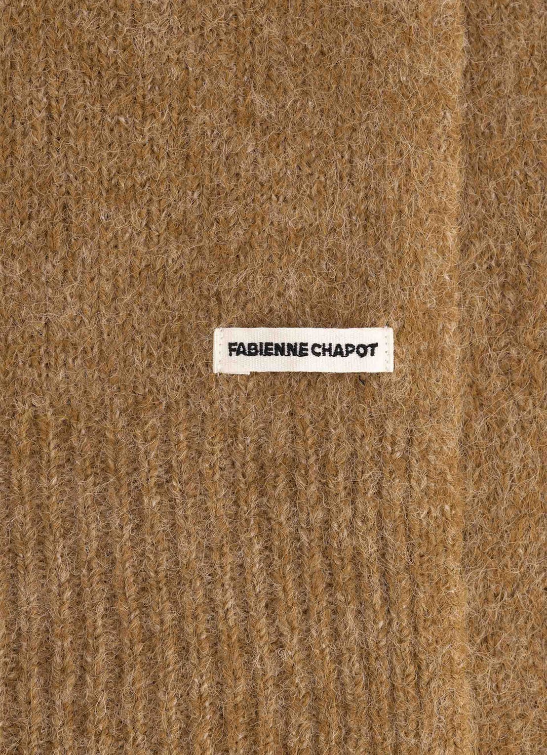 Fabienne Chapot Coco sjaal in wolblend - detail 3 camel