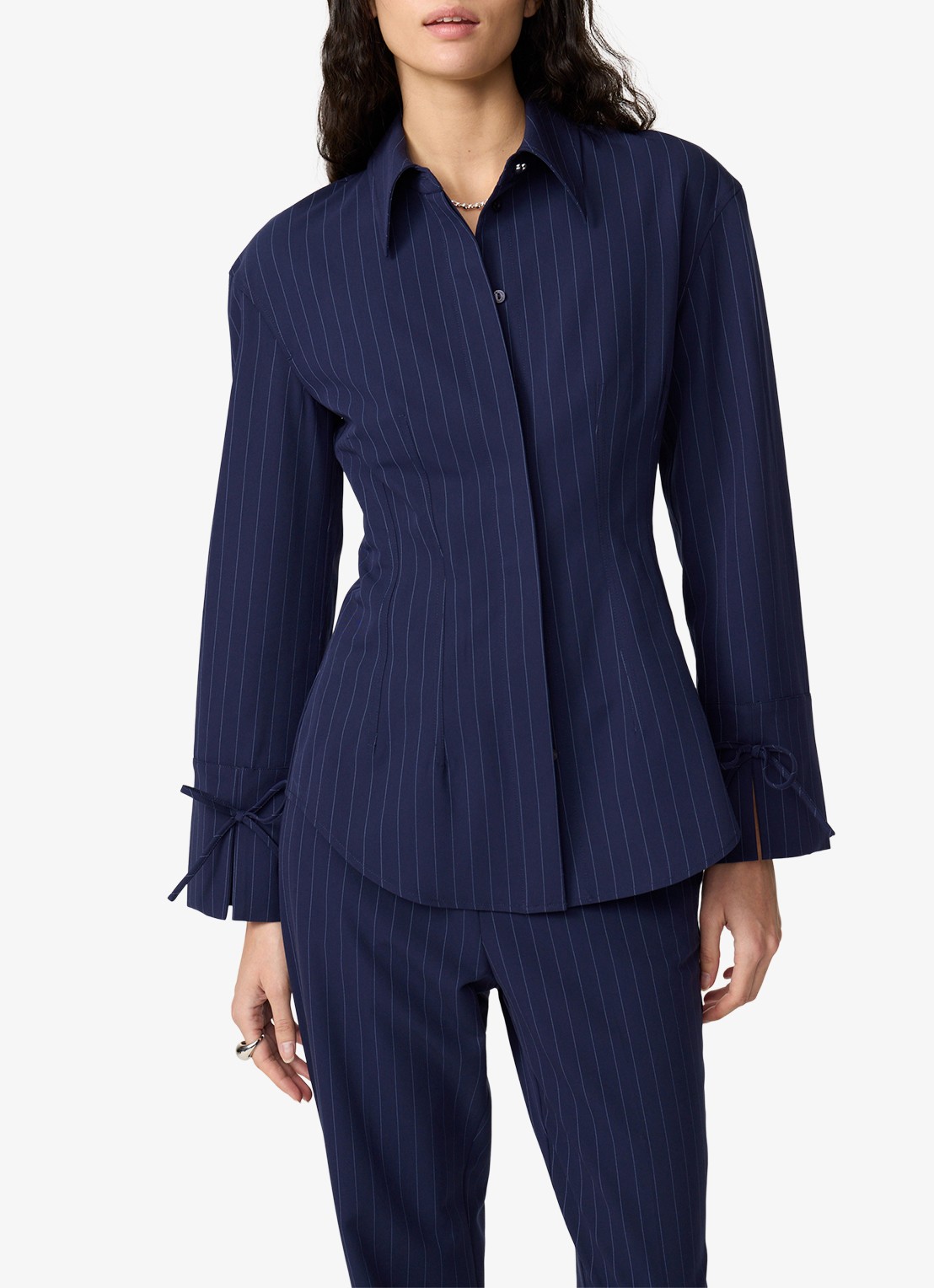 Fabienne Chapot Elvira blouse met krijtstreep - detail donkerblauw
