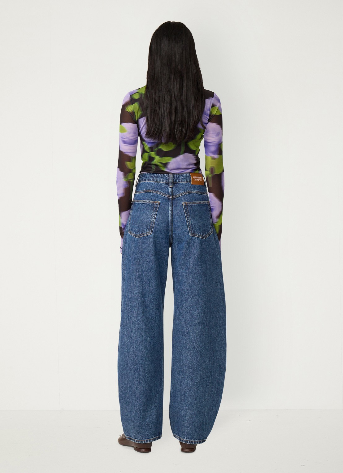 Fabienne Chapot Jadyn top van mesh met bloemenprint - achterkant paars