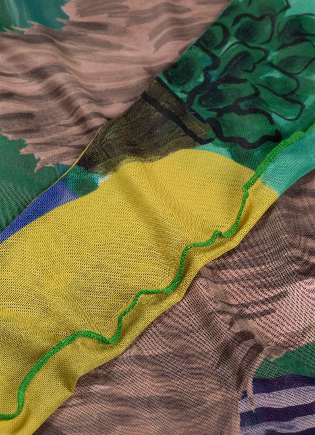 Fabienne Chapot Jara top van mesh met print - detail 3 groen