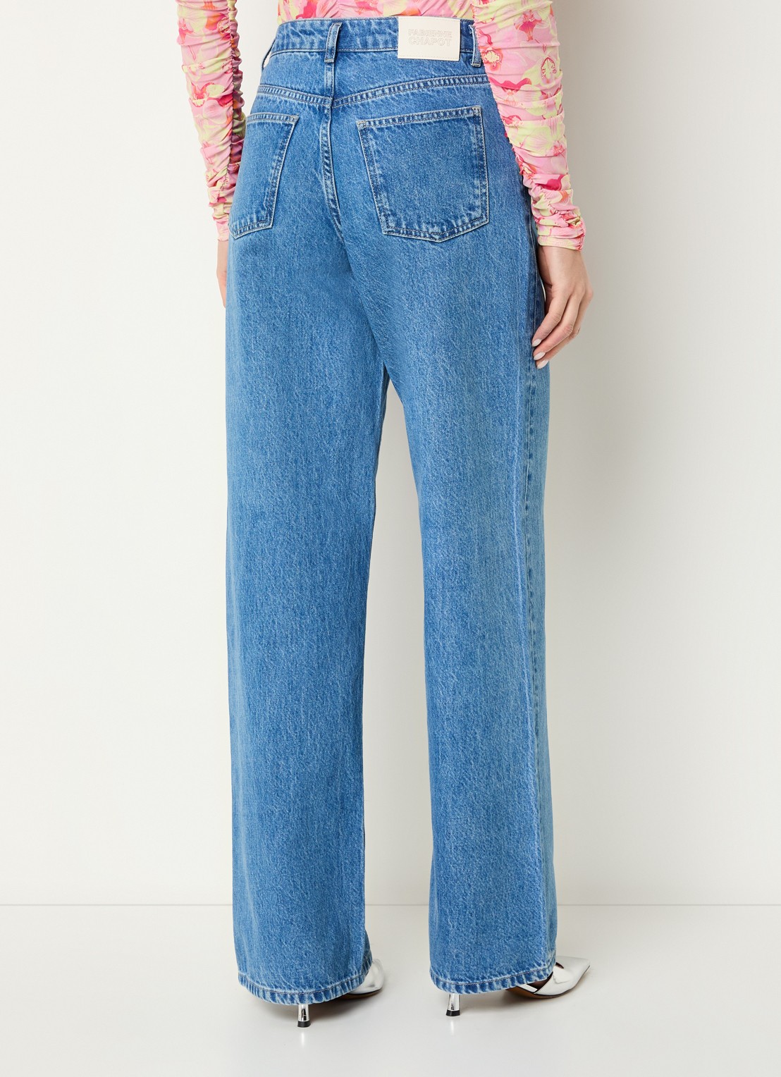 Fabienne Chapot Lulu high waist loose fit jeans met medium wassing - achterkant 5 indigo