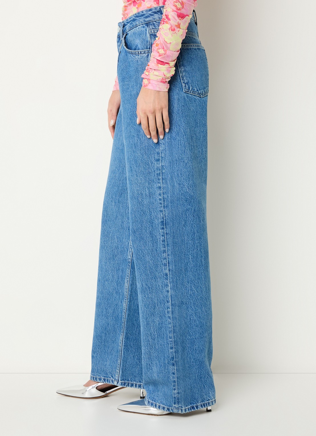 Fabienne Chapot Lulu high waist loose fit jeans met medium wassing - detail 4 indigo
