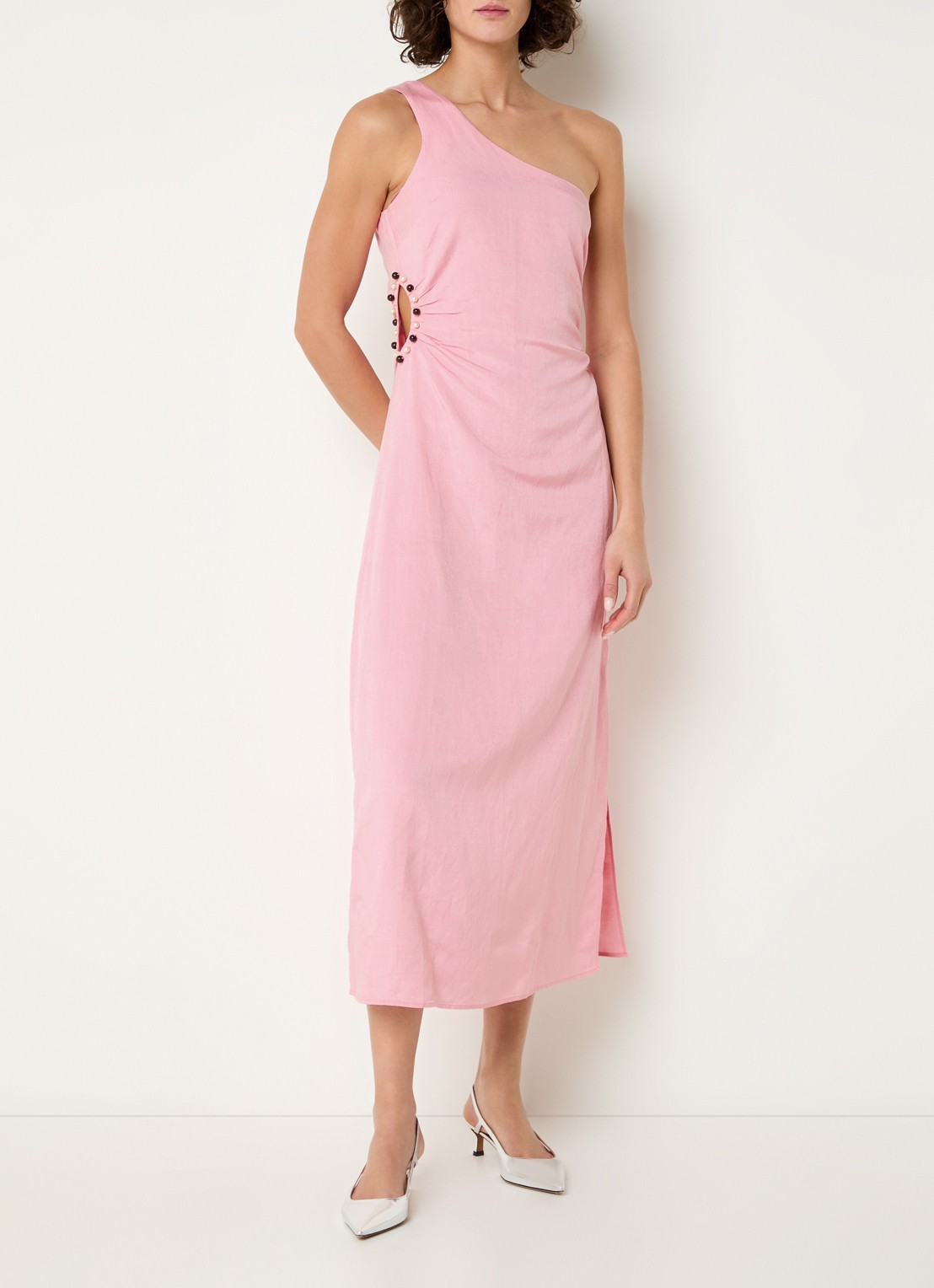 Fabienne Chapot Mandara one shoulder midi jurk in linnenblend met cut-out detail - detail 2 roze