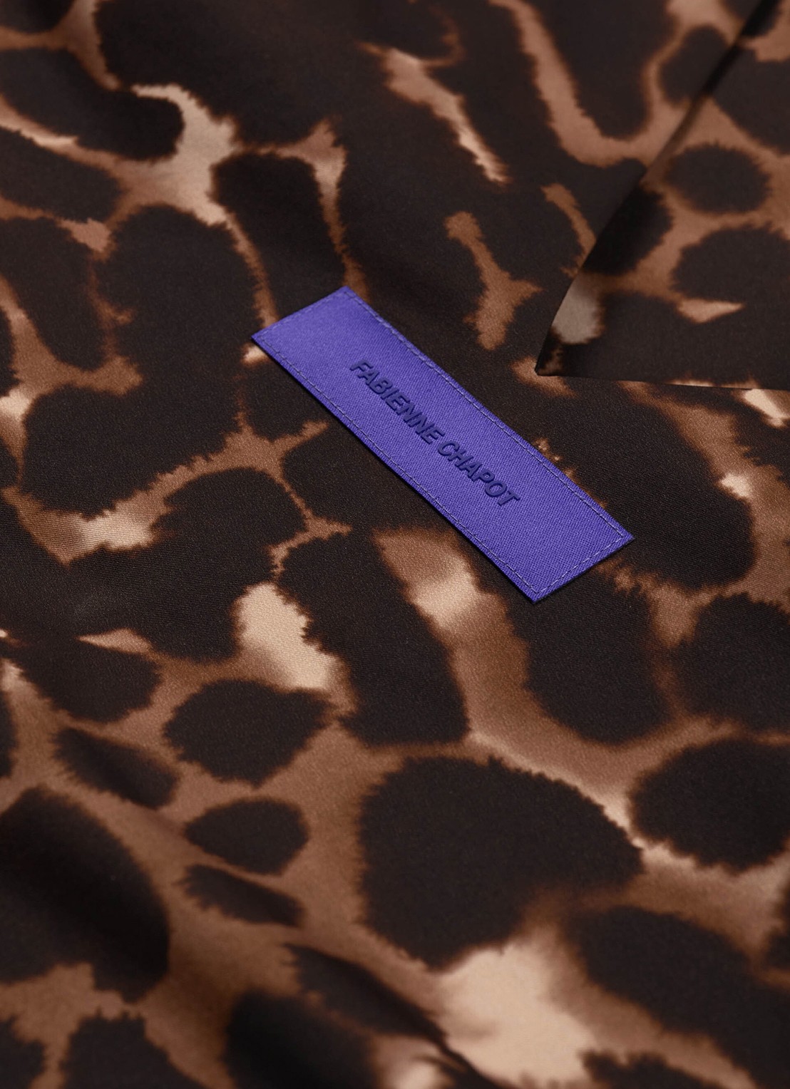 Fabienne Chapot Manon mini jurk met V-hals en dierenprint - detail 2 bruin